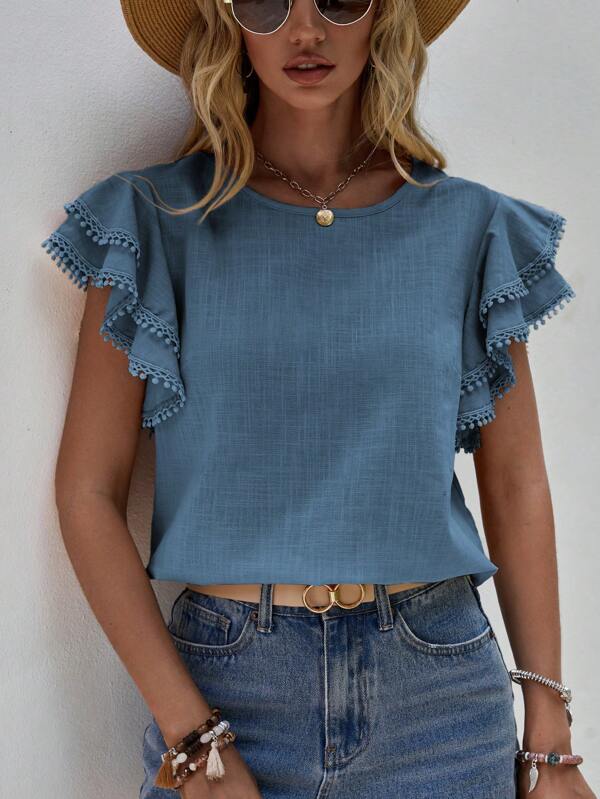 Camisa Femenina de Manga Corta con Volantes