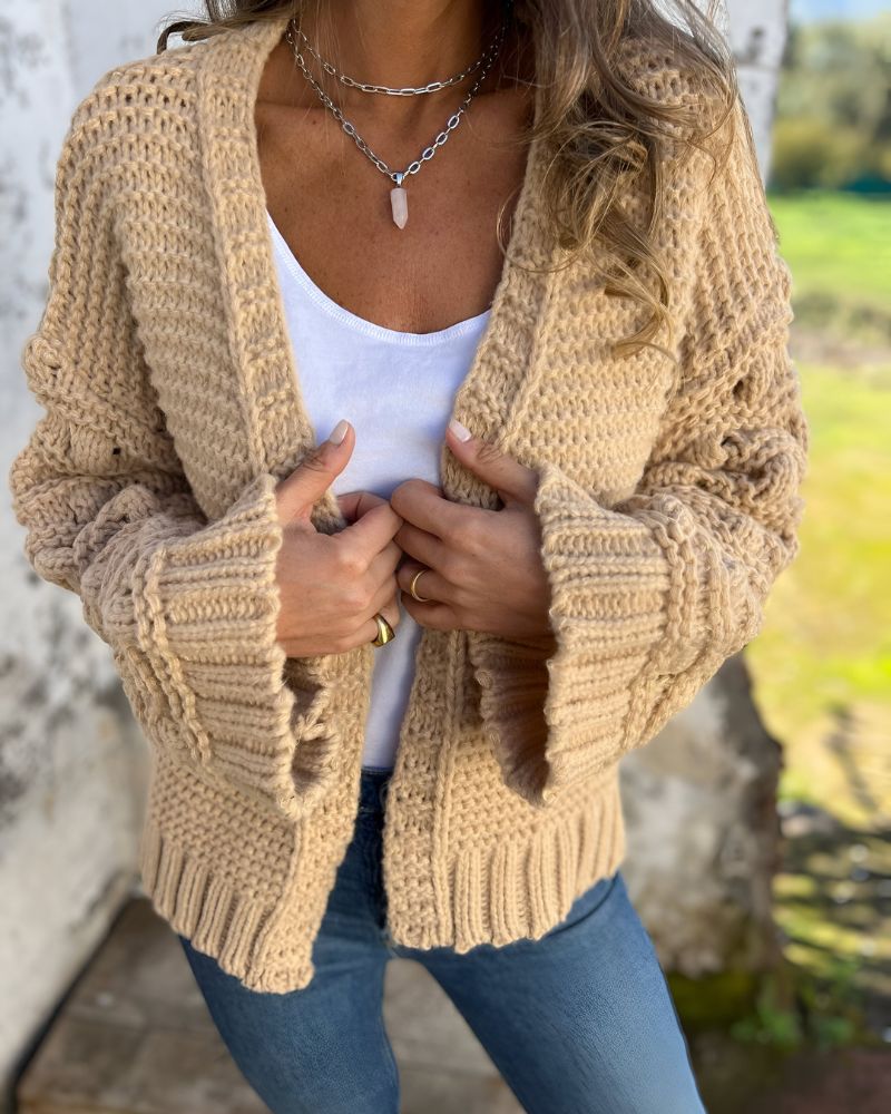 Cárdigan Femenino de Tricó Artesanal Carol