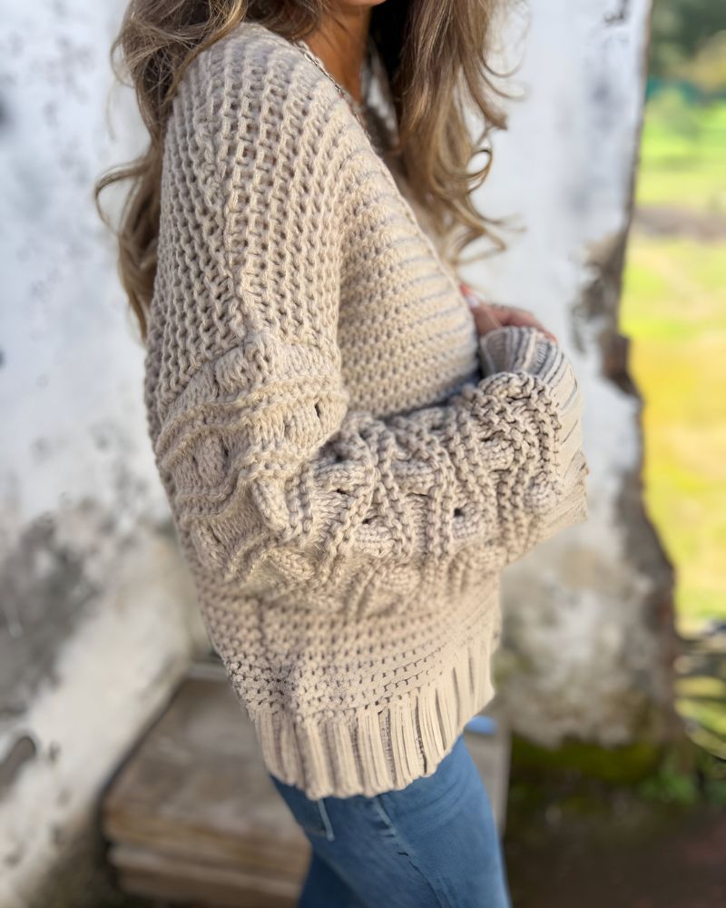 Cárdigan Femenino de Tricó Artesanal Carol