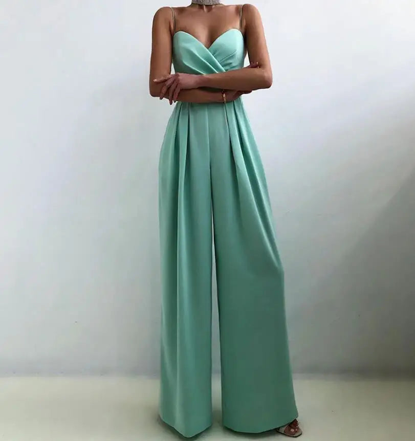 Mono femenino de sastrería en chiffon con tirantes – Elegancia atemporal