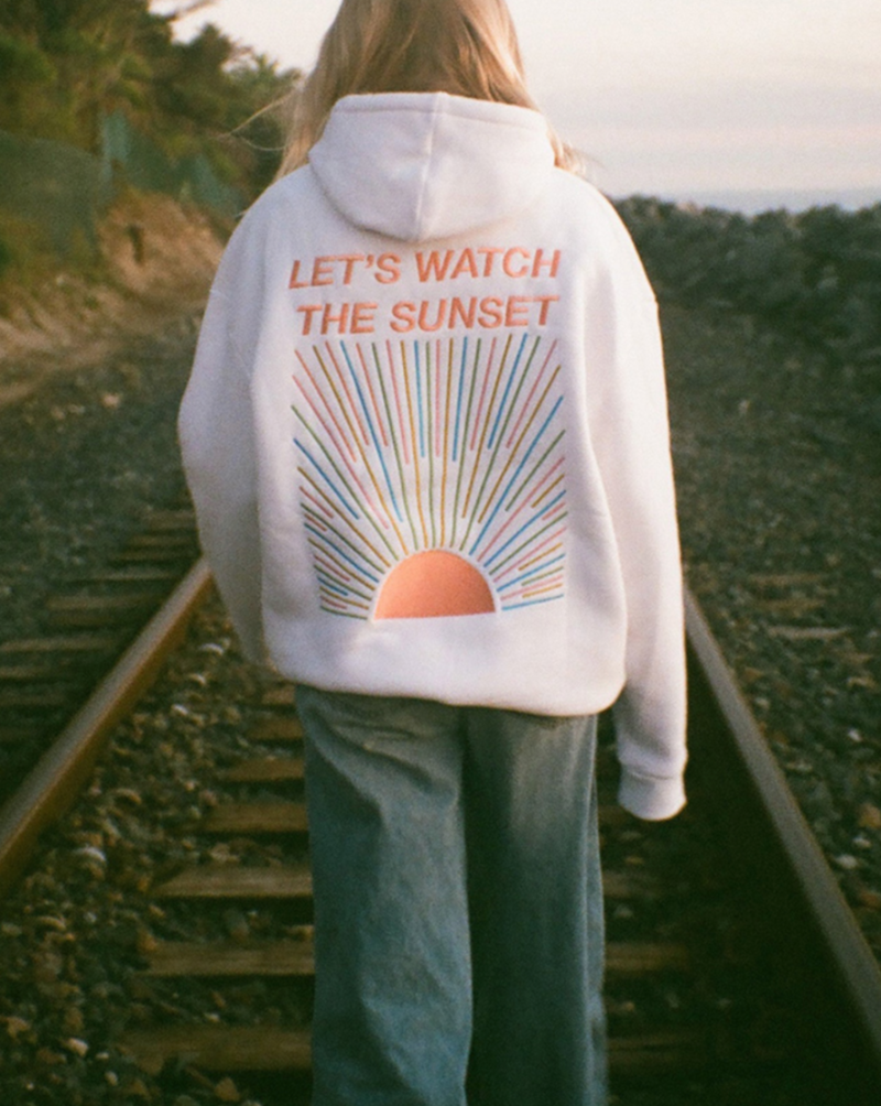 Sudadera con Capucha 'Veamos el Atardecer' Lívia