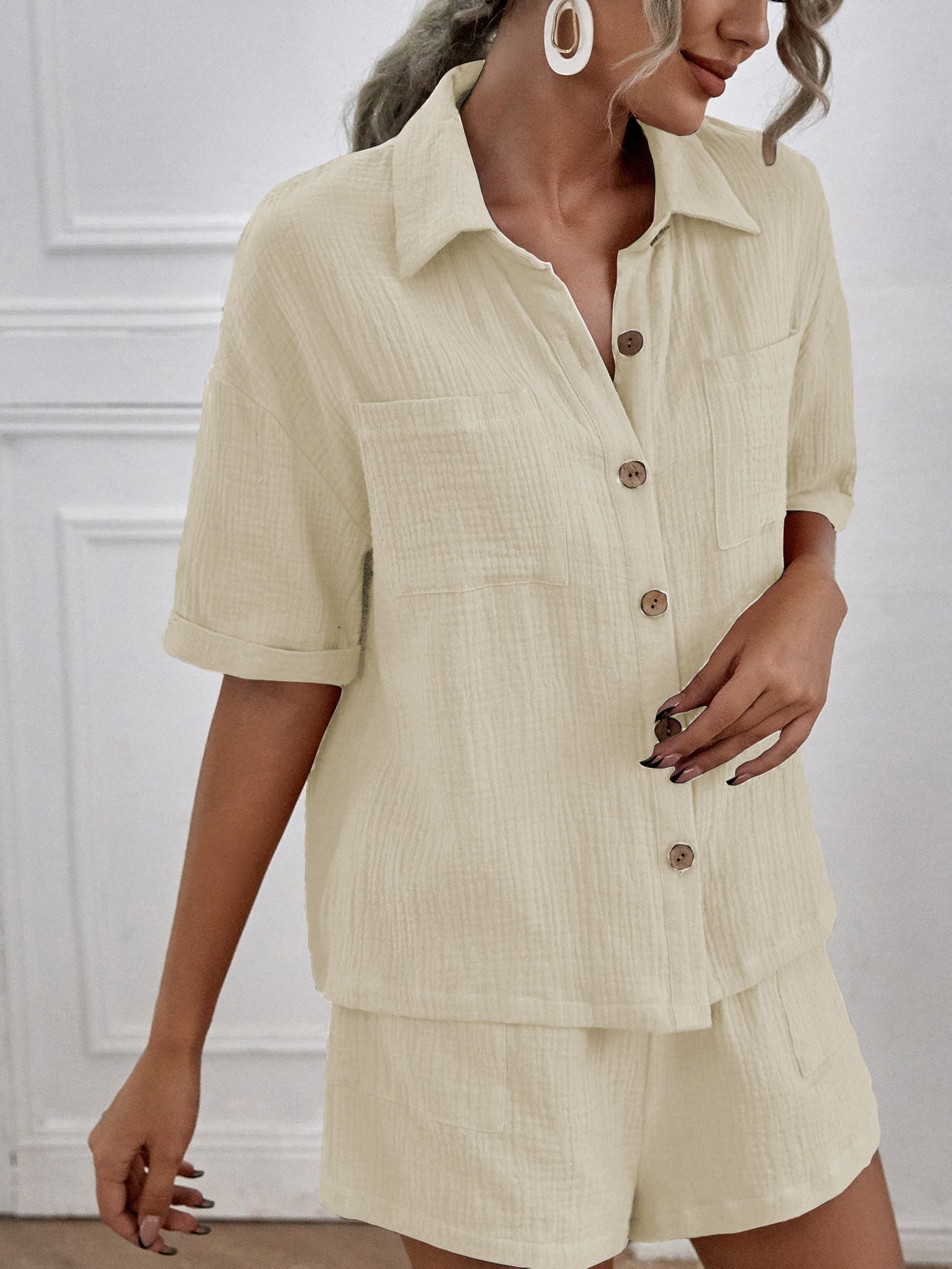 Camisa com Bolsos Duplos e Shorts de Linho Damasco / P (BR 38-40)