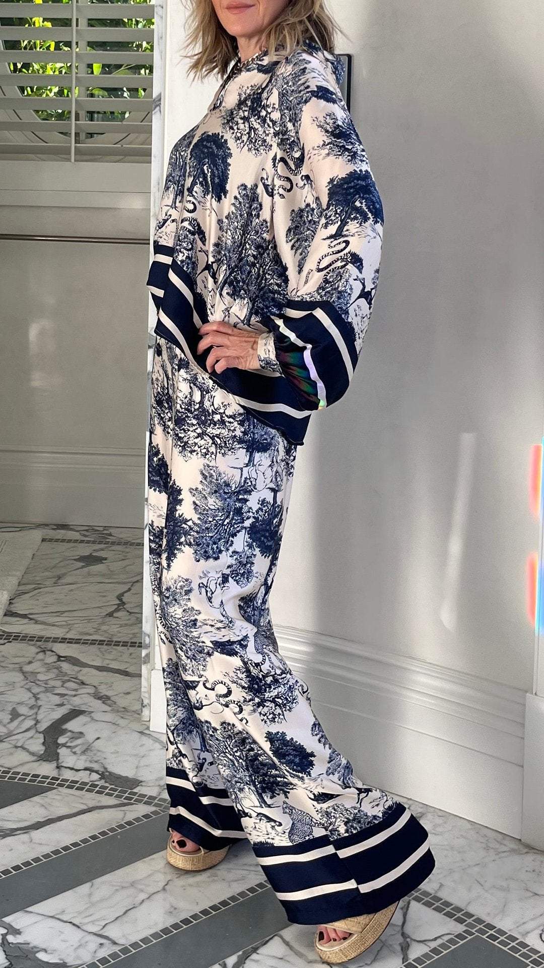 Conjunto Casual de Manga Larga Estampado con Escote en V