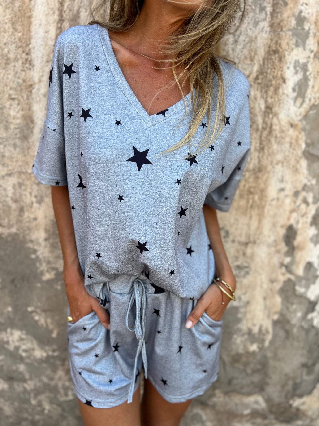 Conjunto Confortable con Estampado de Estrella