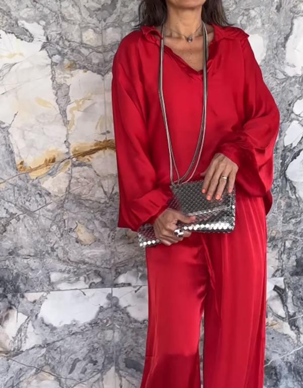 Conjunto de Pantalones de Satén con Escote en V