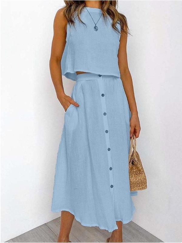 Conjunto con Camiseta sin Mangas y Vestido con Botones
