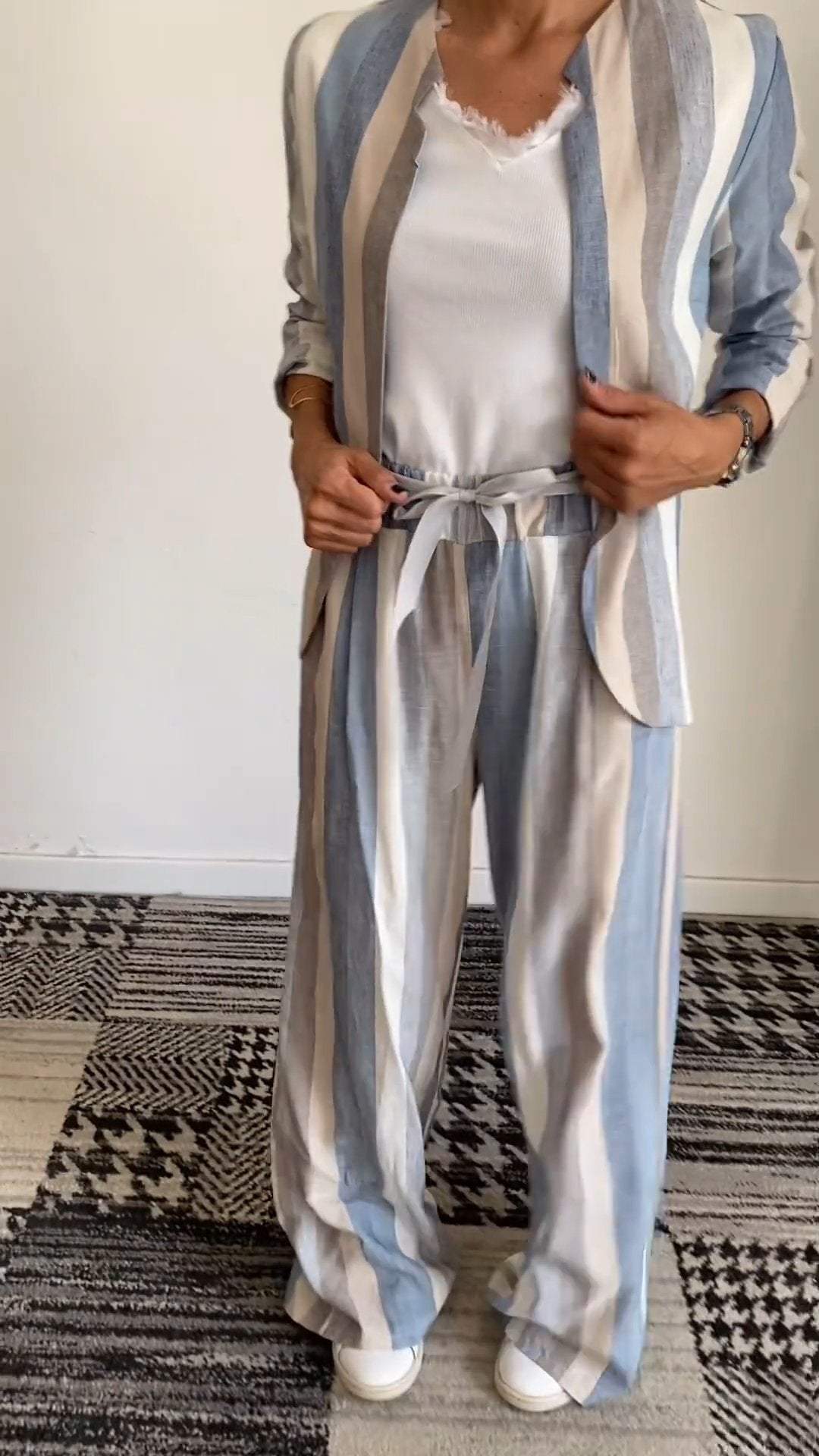 Conjunto Femenino Casual Confortable Rayado con Cuello Redondo