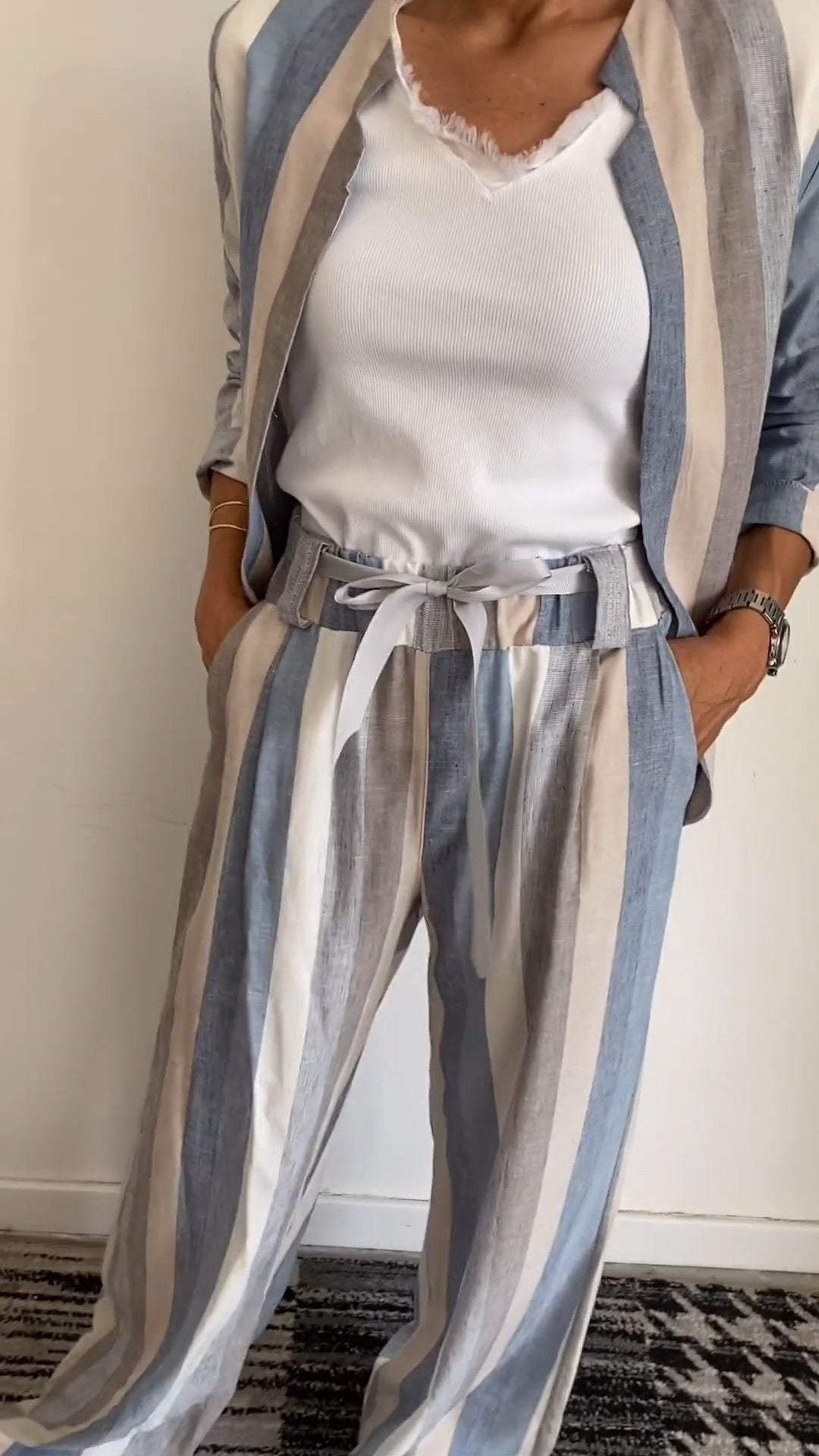 Conjunto Femenino Casual Confortable Rayado con Cuello Redondo