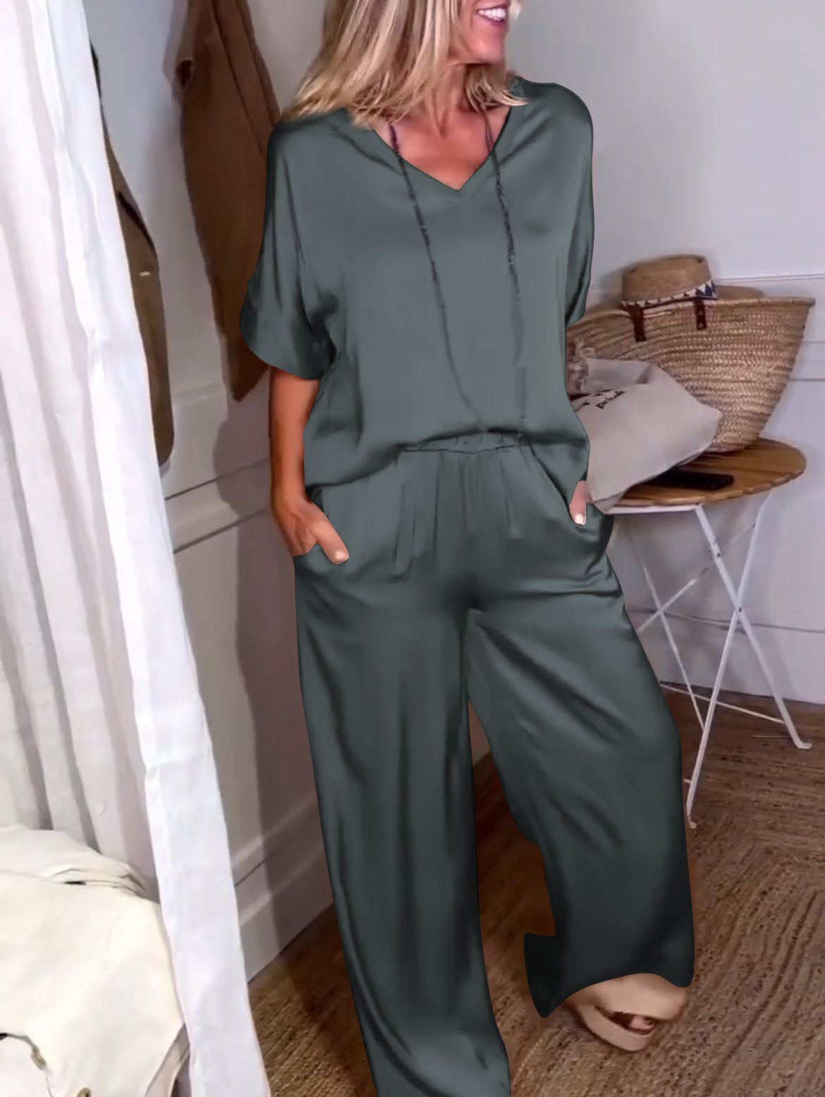 Conjunto Femenino Casual de Blusas de Satén y Pantalones con Cordón de Dos Piezas