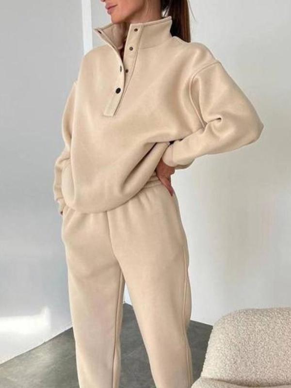 Conjunto Femenino de Botones con Cuello Alto de Dos Piezas