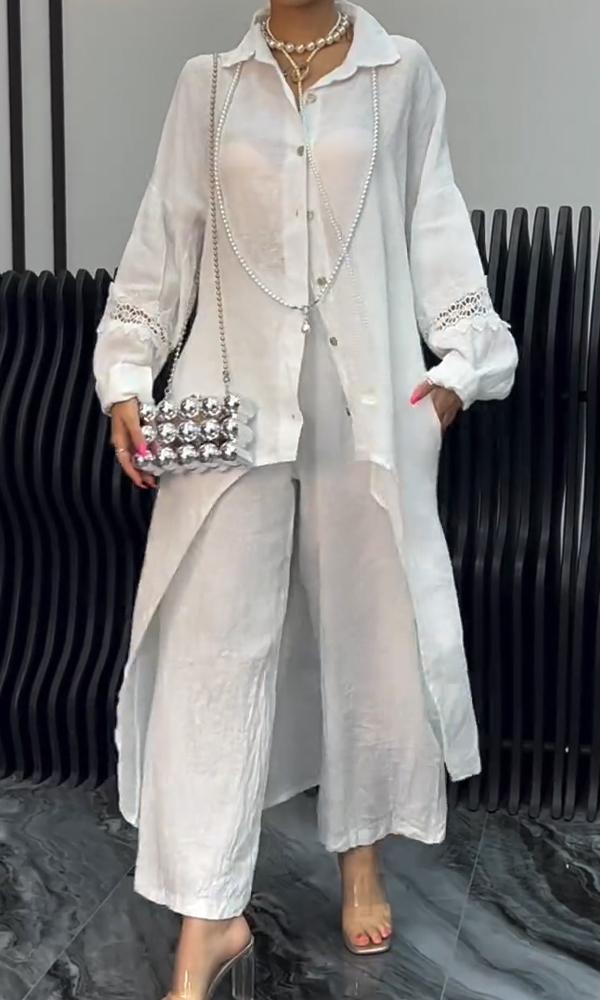 Conjunto Femenino de Camisa con Corte en la Espalda y Pantalones de Lino de Dos Piezas