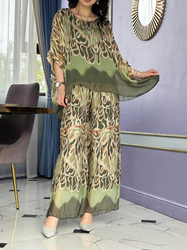 Conjunto Femenino de Chiffon Estampado con Cuello Redondo