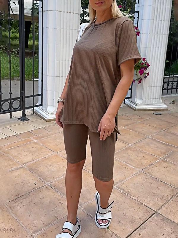 Conjunto Femenino de Top de Malha Elástica de Color Sólido y Shorts de Dos Piezas