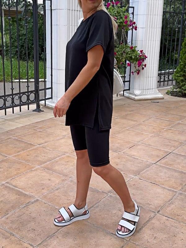 Conjunto Femenino de Top de Malha Elástica de Color Sólido y Shorts de Dos Piezas