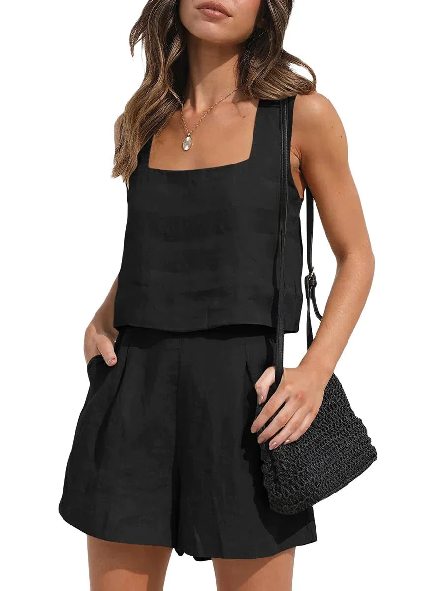 Conjunto Femenino Short y Camiseta Sin Mangas con Cuello Cuadrado
