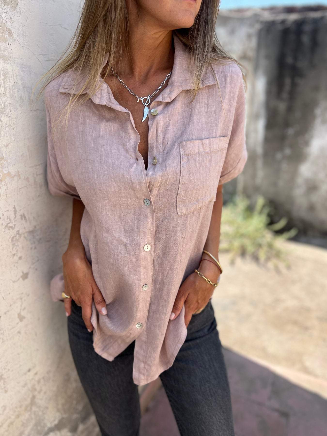 Camisa casual de algodón y lino con solapa
