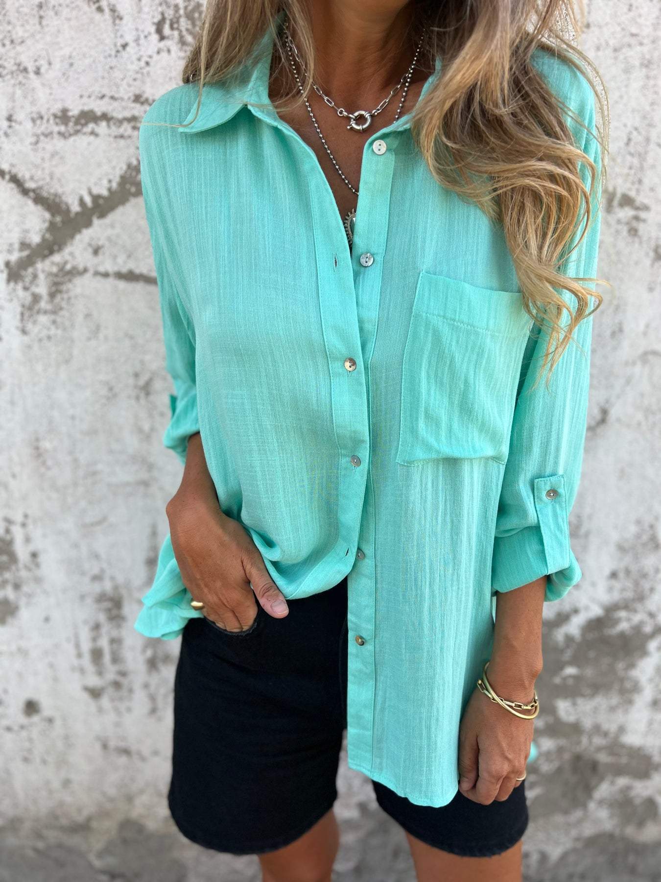 Camisa de algodão e linho com lapela