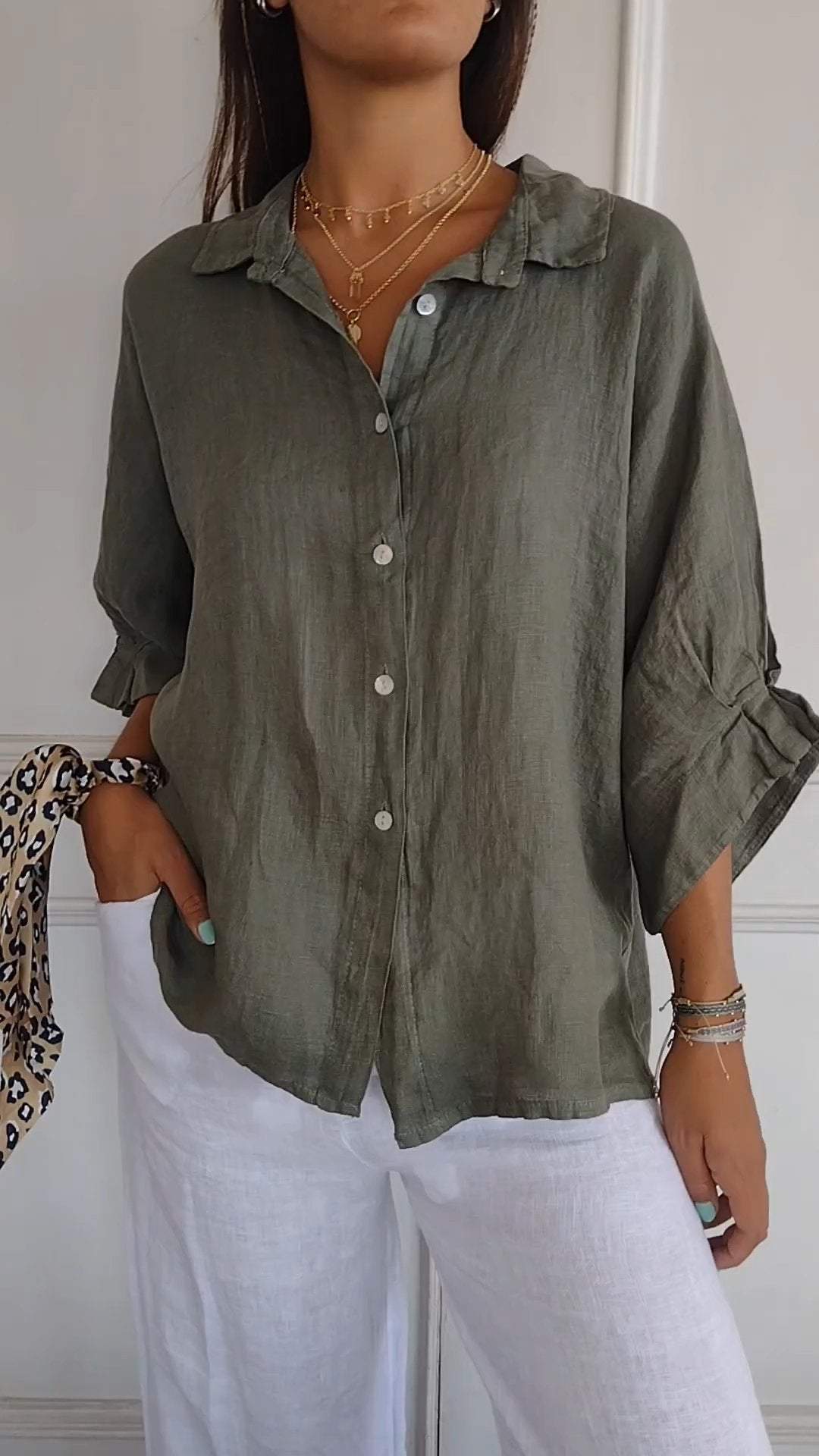 Camisa casual con amarre en la espalda y solapa, de algodón y lino