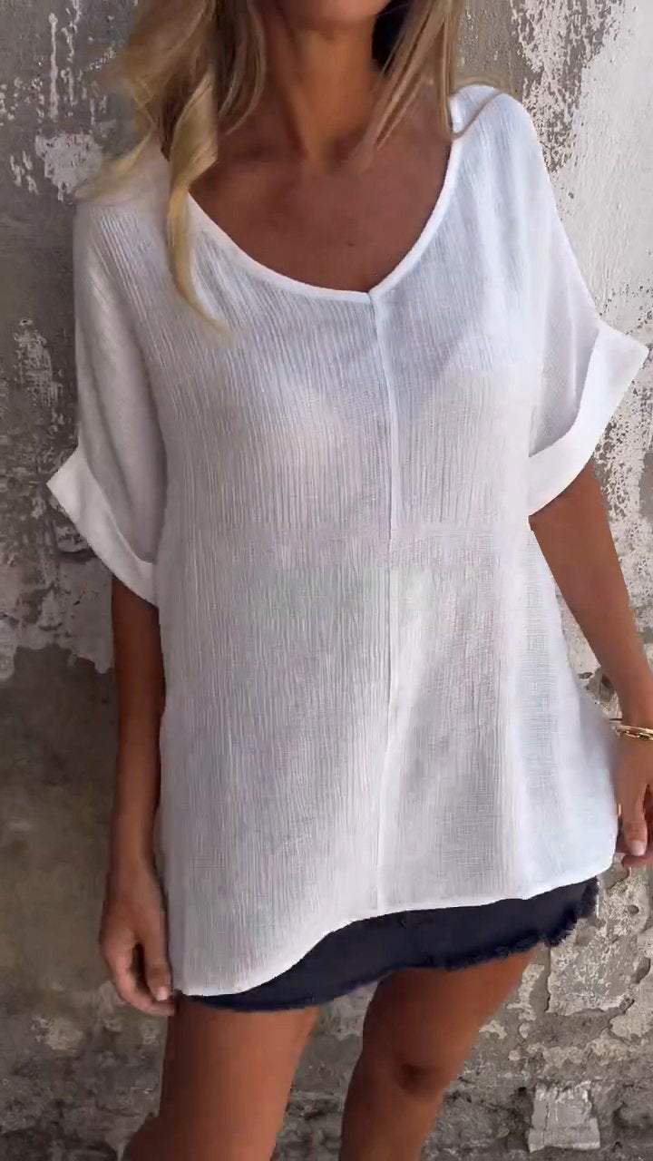 Top casual con mangas medias y escote en V