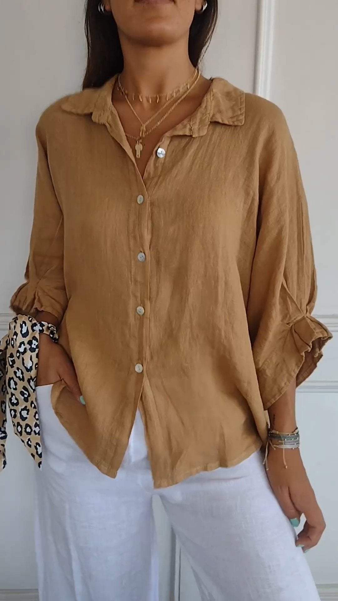 Camisa casual con amarre en la espalda y solapa, de algodón y lino