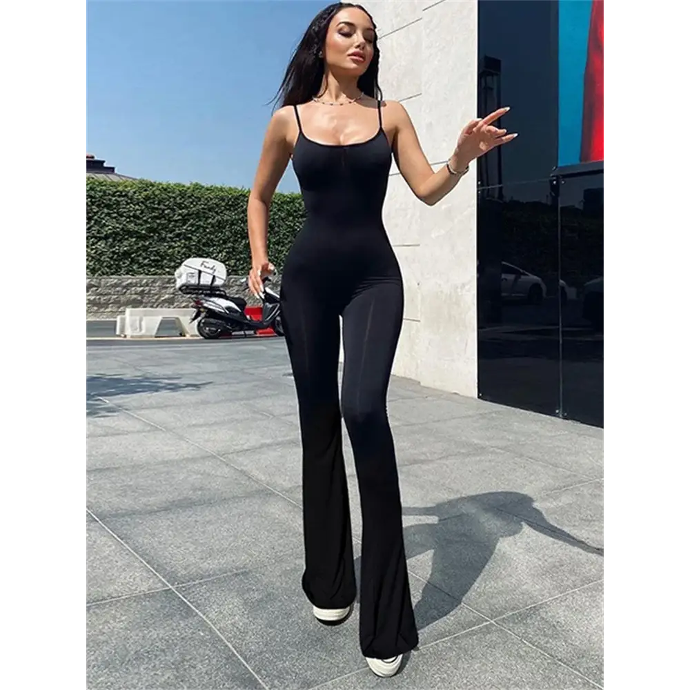 Macacão Legging Barra Flare