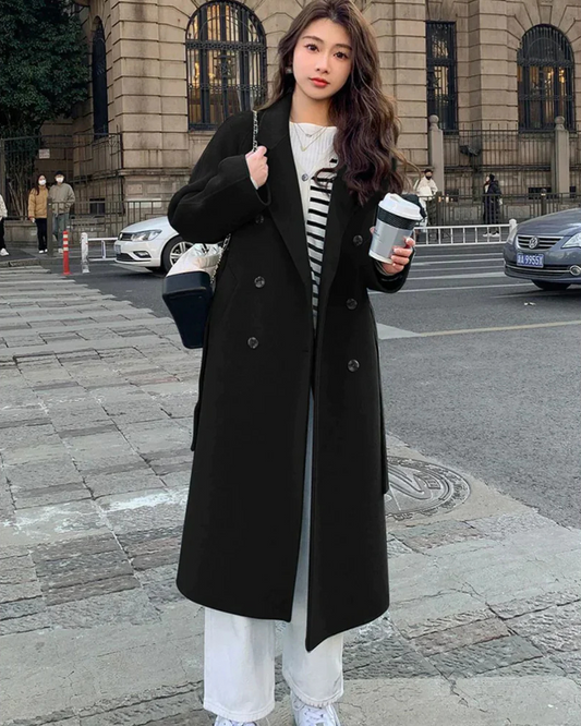 Sobretudo Femenino con Corte Recto y Solapa Elegante Nadia