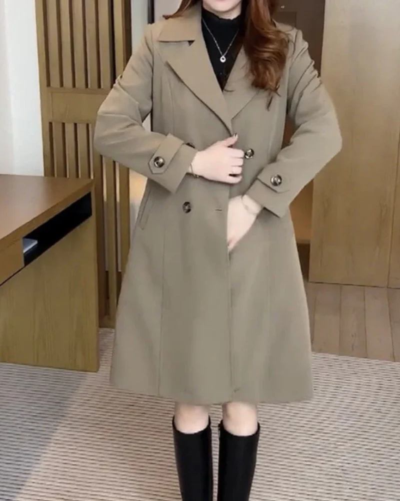 Sobretudo Femenino con Corte Recto y Solapa Elegante Nadia