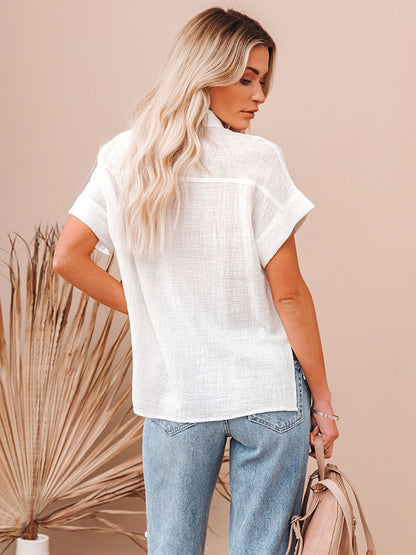 Camisa Femenina de Manga Corta en Lino