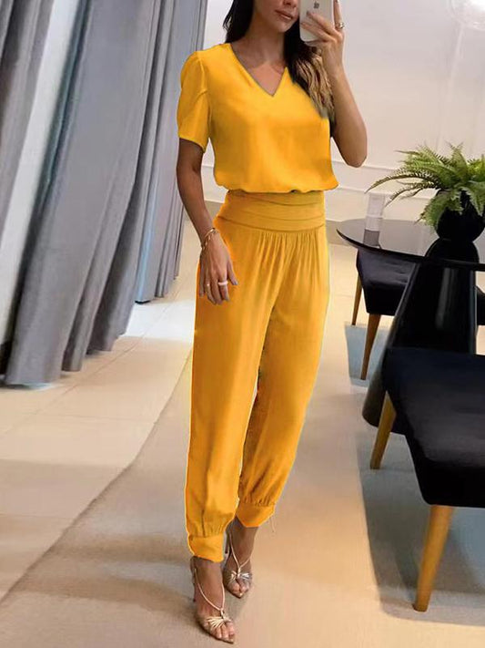 Conjunto Casual de Dos Piezas con Pantalones y Camisa Estampada de Manga Corta y Escote en V