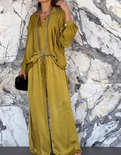 Conjunto de Pantalones de Satén con Escote en V