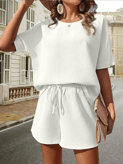 Conjunto de Dos Piezas con Camisa de Manga Corta y Shorts