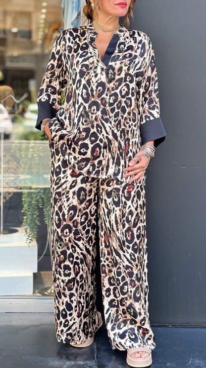 Conjunto Femenino Casual con Solapa y Manga Media con Estampado de Leopardo