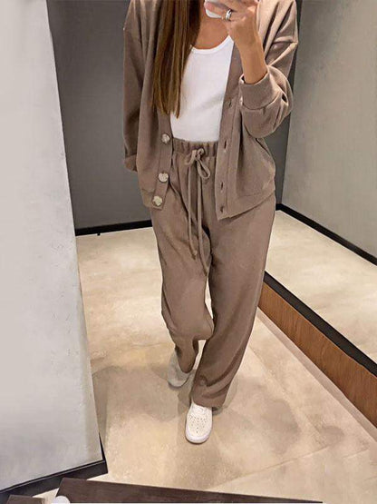 Conjunto Femenino de Chaqueta de Punto con Botones y Pantalones de Dos Piezas