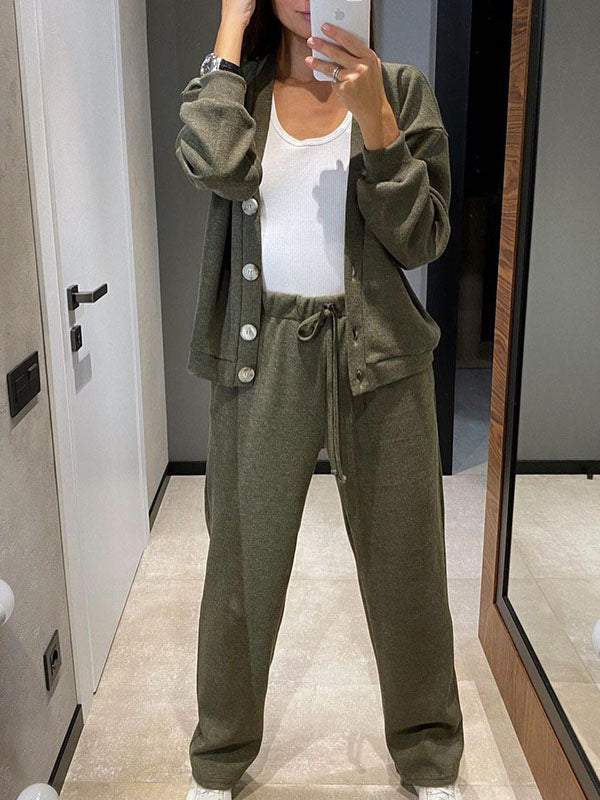 Conjunto Femenino de Chaqueta de Punto con Botones y Pantalones de Dos Piezas