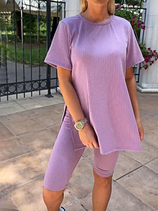 Conjunto Femenino de Top de Malha Elástica de Color Sólido y Shorts de Dos Piezas