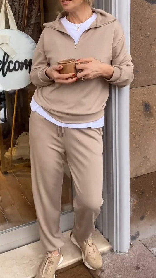 Conjunto Femenino Deportivo con Solapa y Cremallera de Dos Piezas
