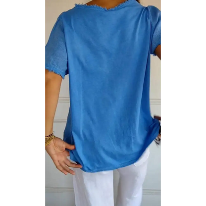 Top casual curto com decote em V